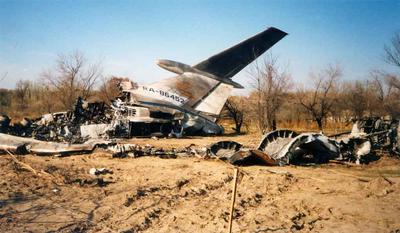 Обломки RA-86452 в аэропорту Манас